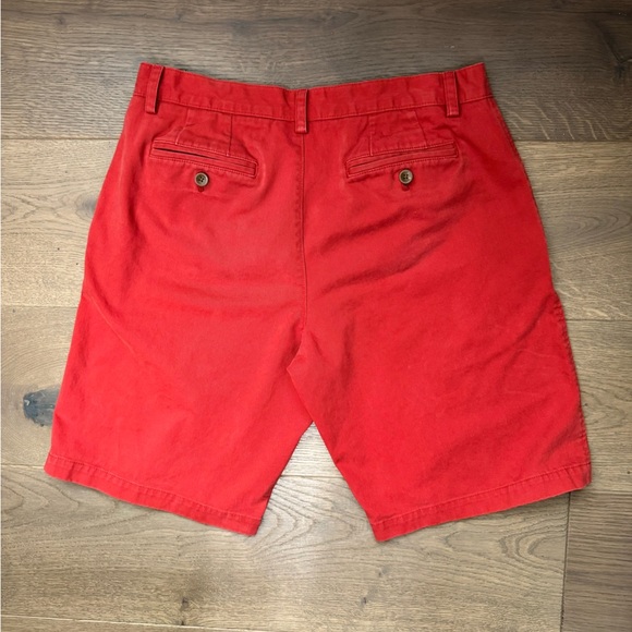 Banana Republic Sailor Red Men's Flat Front Shorts - Picture 4 of 4